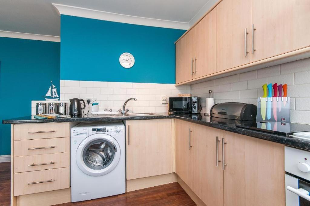 Seaview Oasis - Abode - Sleeps 4